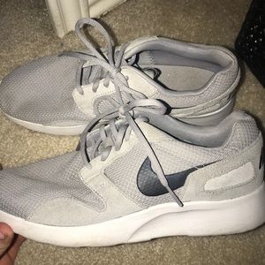 Women’s Nike running shoes
